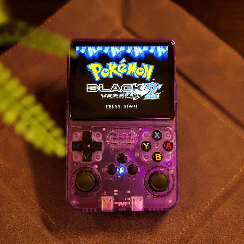 PlayMax Retro ™ - Portable Game Console